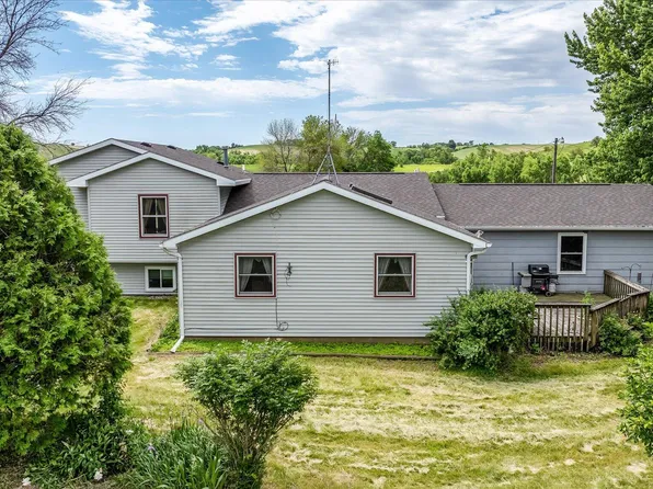 1815 W Ave, Dow City, IA 51528