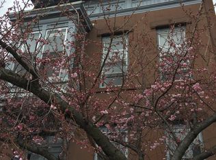 251 3rd St, Troy, NY 12180