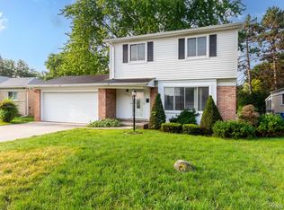 4024 Garbor Dr, Warren, MI 48092