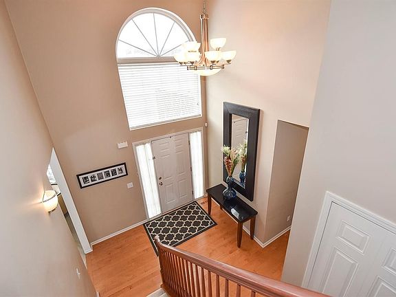 4th image of 308 Sedgewood Ln