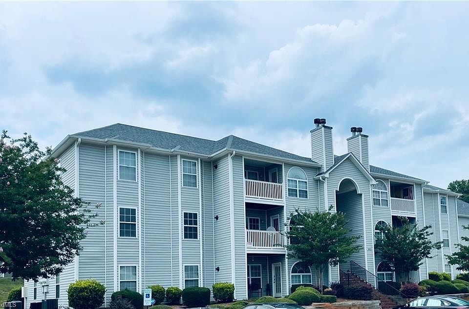 1st image of 5002C Lawndale Dr
