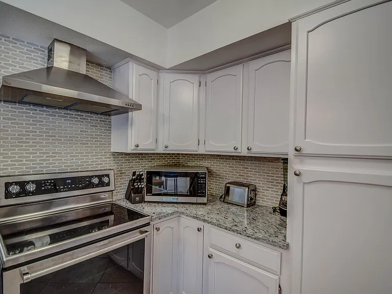 8420 E Keim Dr — Photo 16