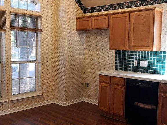 4th image of 12006 Hispania Ct
