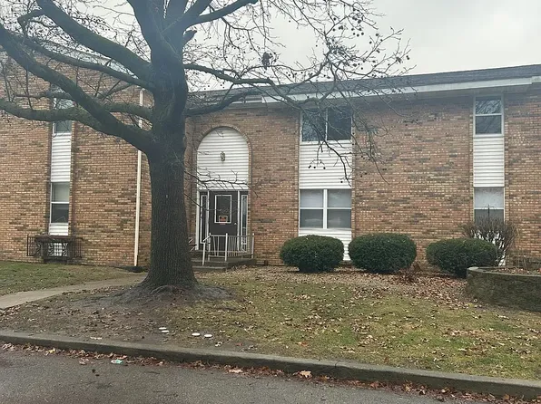 211 N Beach Dr #11, Monticello, IN 47960