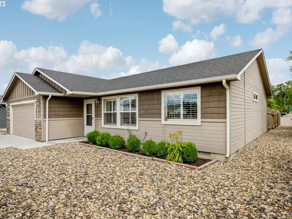 802 Campbell St, Vale, OR 97918