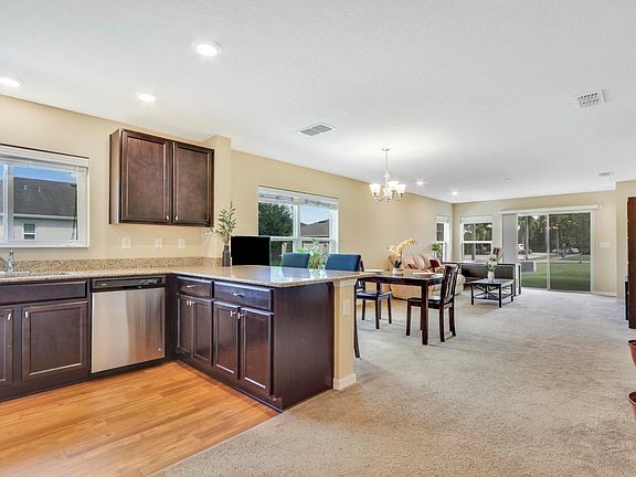 5th image of 5440 NW Pine Trail Circle