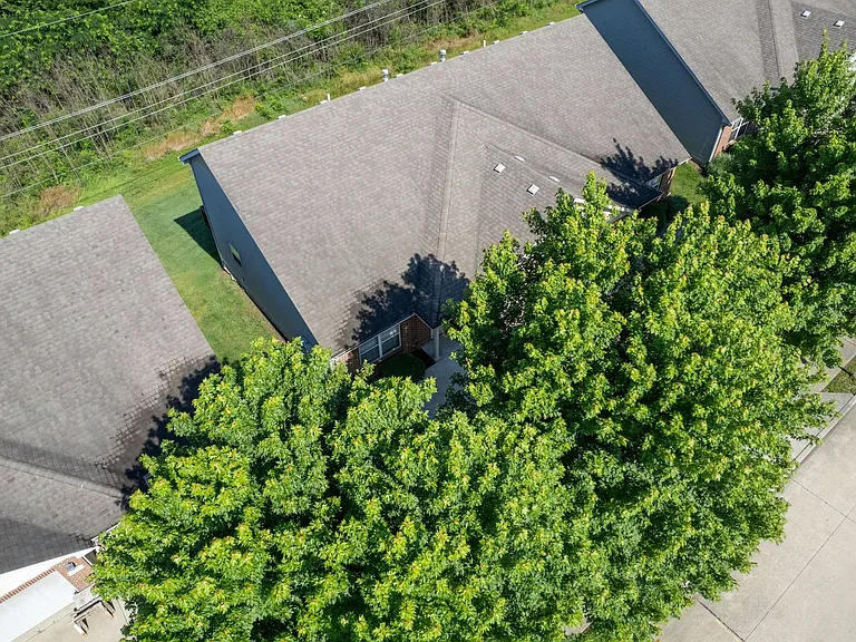 701-703 Glenstone Dr. — Photo 5