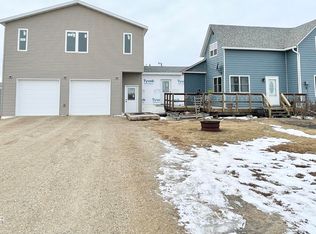 2181 21st St NE, Mekinock, ND 58258