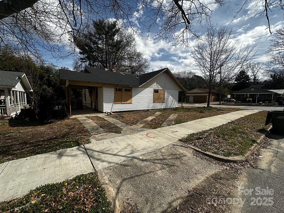 2nd image of 306 E Arch St