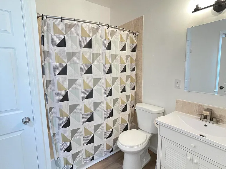 19 Bayview Ave #A — Photo 24
