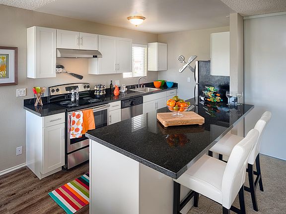 2nd image of 735 Fathom Dr APT 01