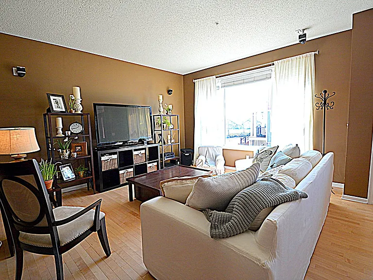 15639 Eaglewood Ln — Photo 6