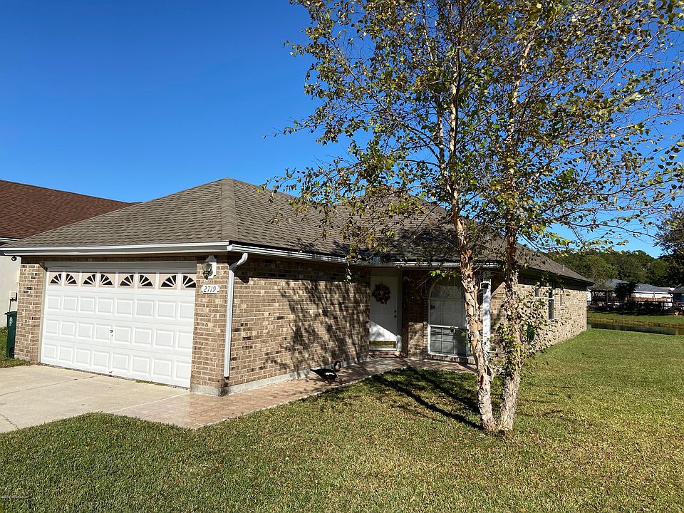 1st image of 2719 Lantana Lakes Dr W