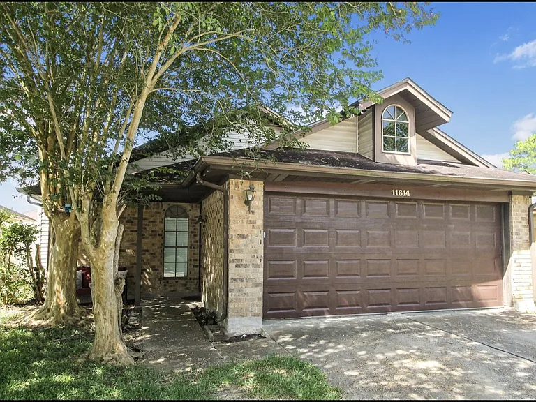 11614 Gullwood Dr — Photo 6