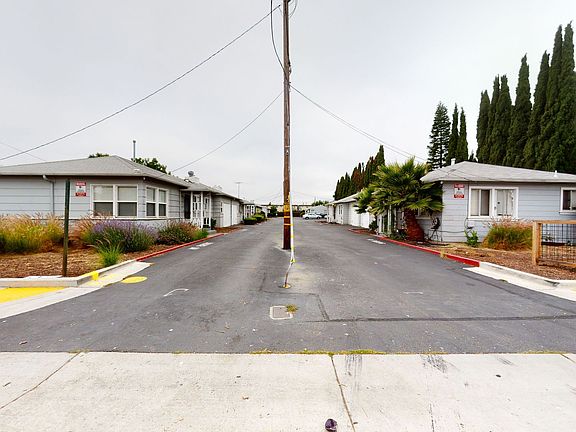 3rd image of 1579 & 1593 163rd Ave #1579-H