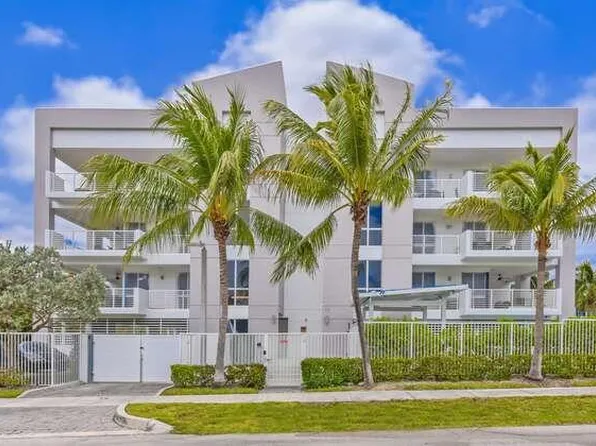 51 SE 19th Avenue #401, Deerfield Beach, FL 33441