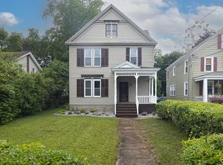 32 Oxford Rd, New Hartford, NY 13413