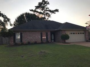 8535 Cottonwood Dr, Meridian, MS 39305