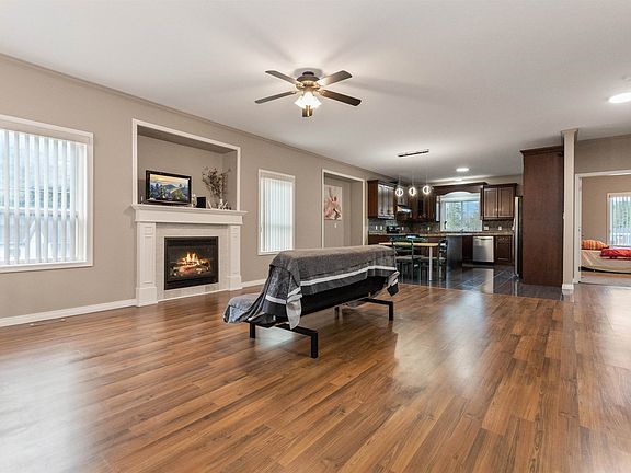 4th image of 63861 Old Yale Rd