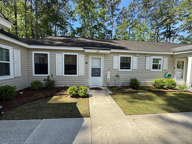 1st image of 6737 Blue Heron Blvd APT 102