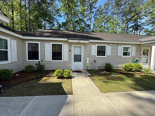 6737 Blue Heron Blvd #102 Photo 1