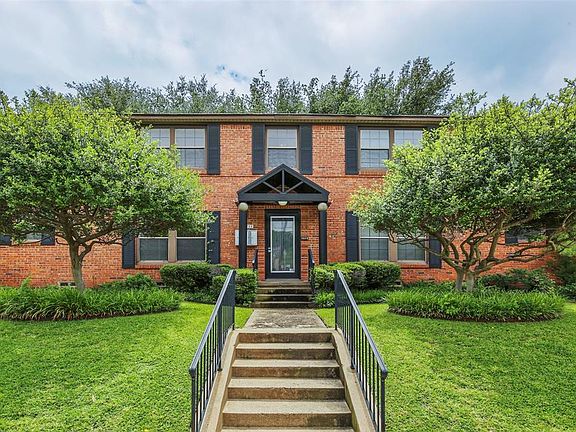 2nd image of 2512 Welborn St Lot 7