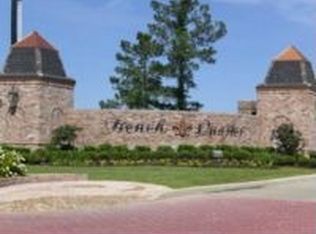 10855 Bourbon St, Willis, TX 77318