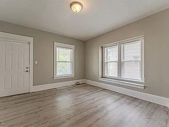 3rd image of 2867 E 104th St #1