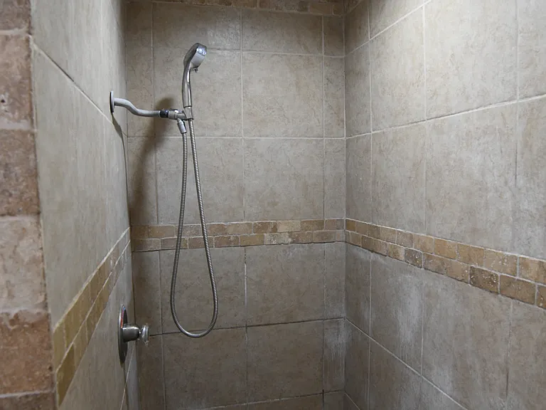 3231 Tree Grove Dr — Photo 24