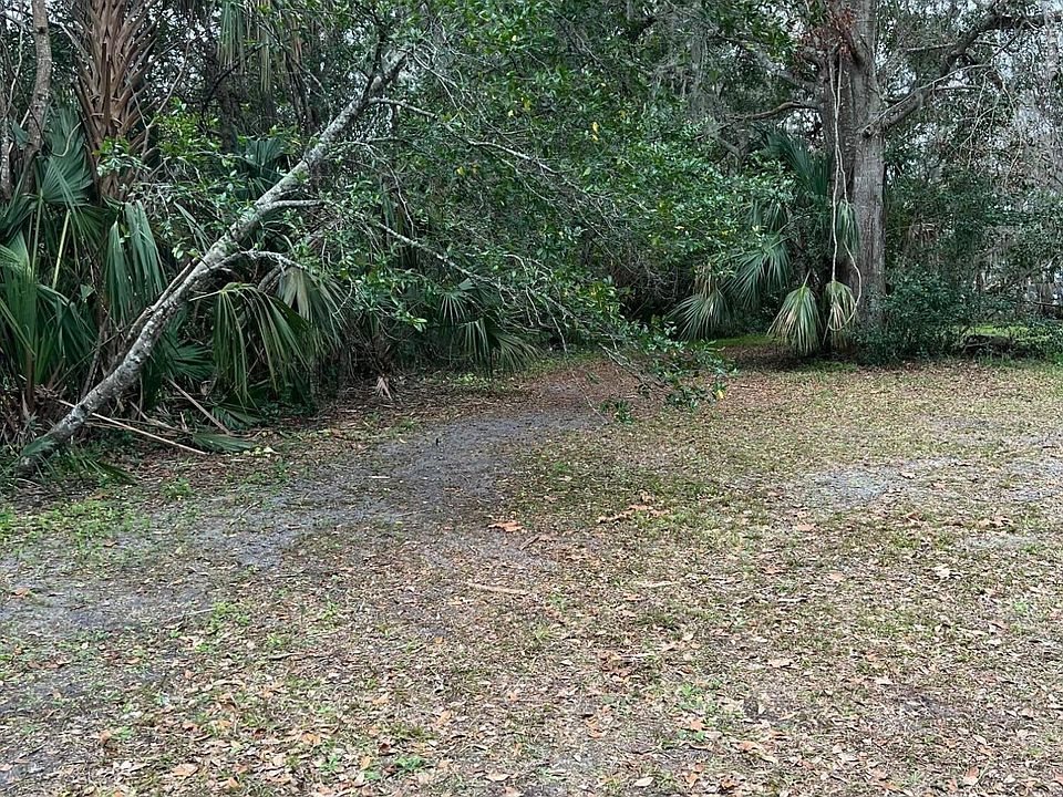 2nd image of 0 Maple St