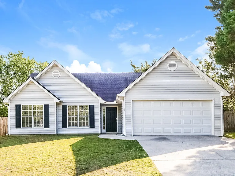 5400 Princeton Oaks Dr — Photo 1