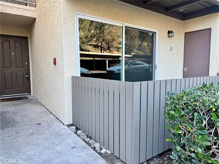 432 Edgehill Ln #95 — Photo 5