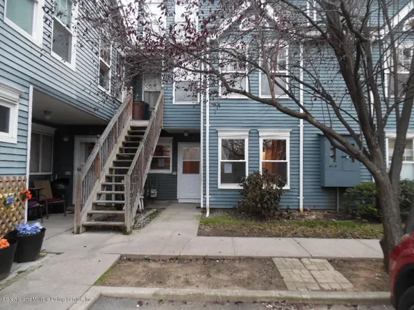 223A Pond Way #223A, Staten Island, NY 10303