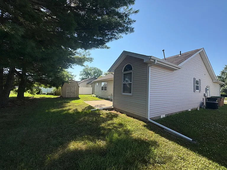 2730 Cedar Ridge Dr — Photo 14