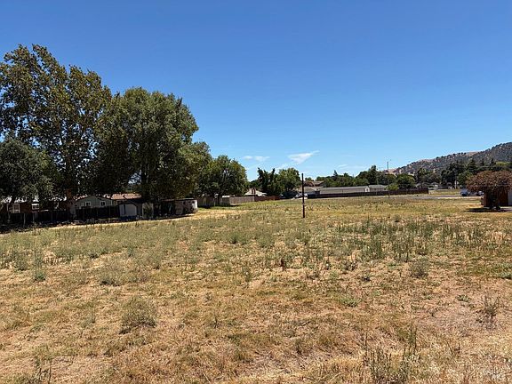 2nd image of 755 Kingman Drive