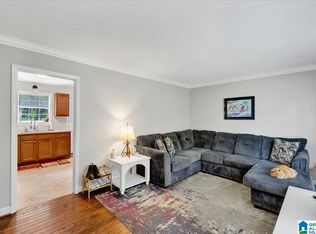 617 Dogwood Dr, Birmingham, AL 35206