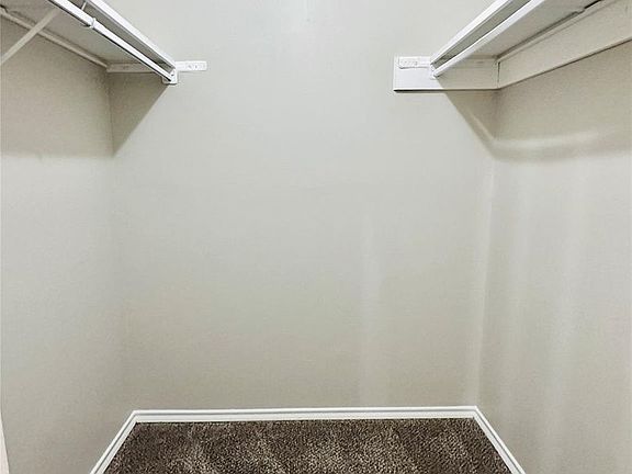 4th image of 2501 Gulf Fwy APT 247