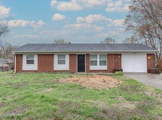 10772 Tarrytowne Rd, Louisville, KY 40272