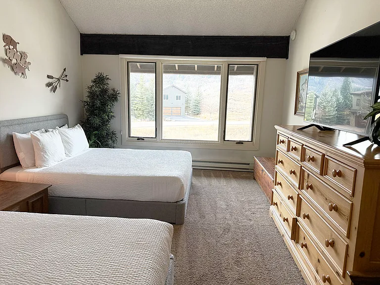 2080 Trollhaugen Ct #310 — Photo 23