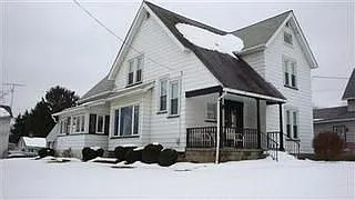 407 Warren Ave photo 1