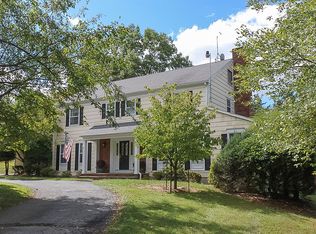 62 Potterstown Rd, Tewksbury, NJ 08833