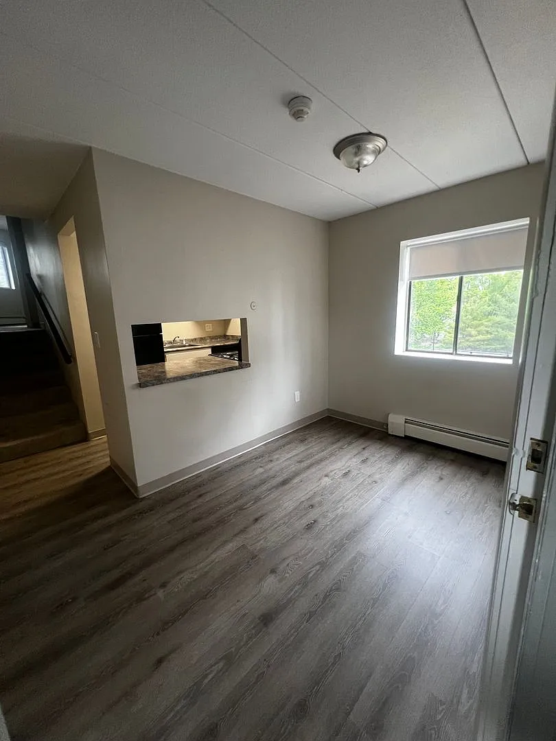 Rockledge — Photo 1