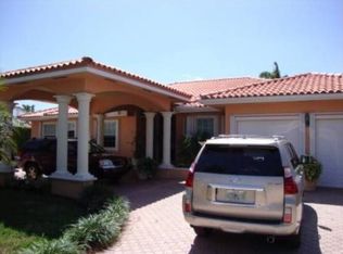 11040 SW 28th St, Miami, FL 33165