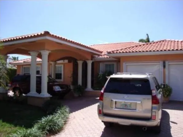 11040 SW 28th St, Miami, FL 33165