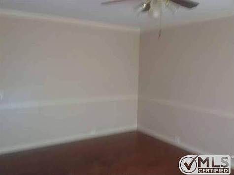 3rd image of 17002 Preston Bend Dr