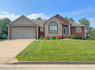 5505 Bull Rock Dr, Jefferson City, MO 65109