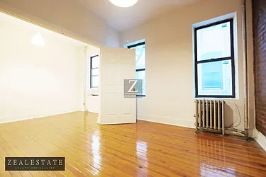 Rented by ZealEstate Group Inc