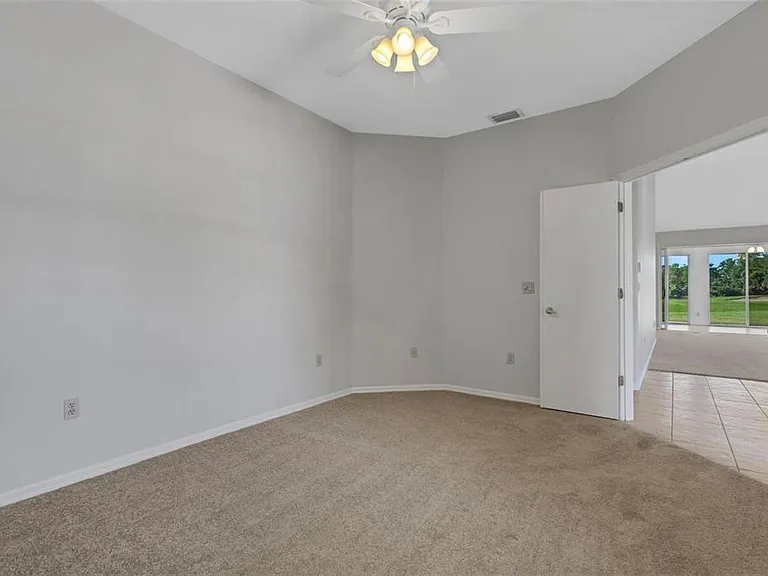4044 Penshurst Park — Photo 48