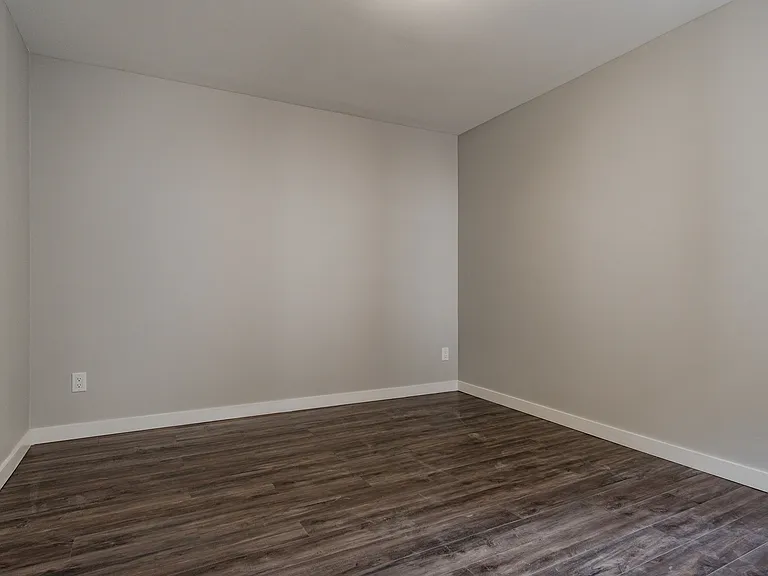 248 Princess St #303 — Photo 11