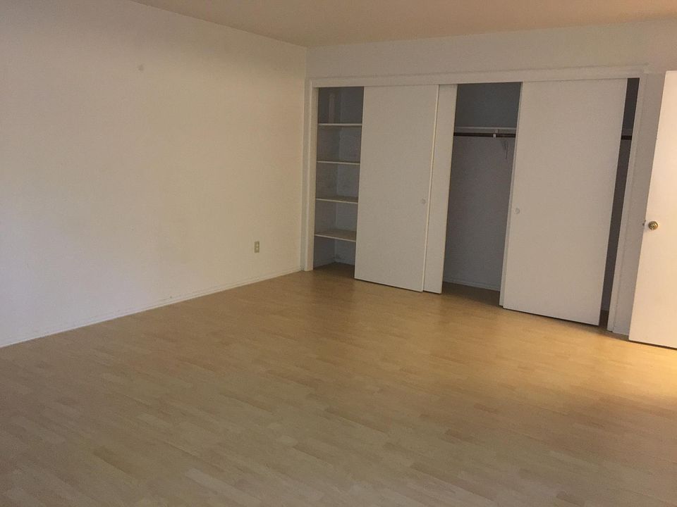 extra large bedroom with plenty of closet space,
